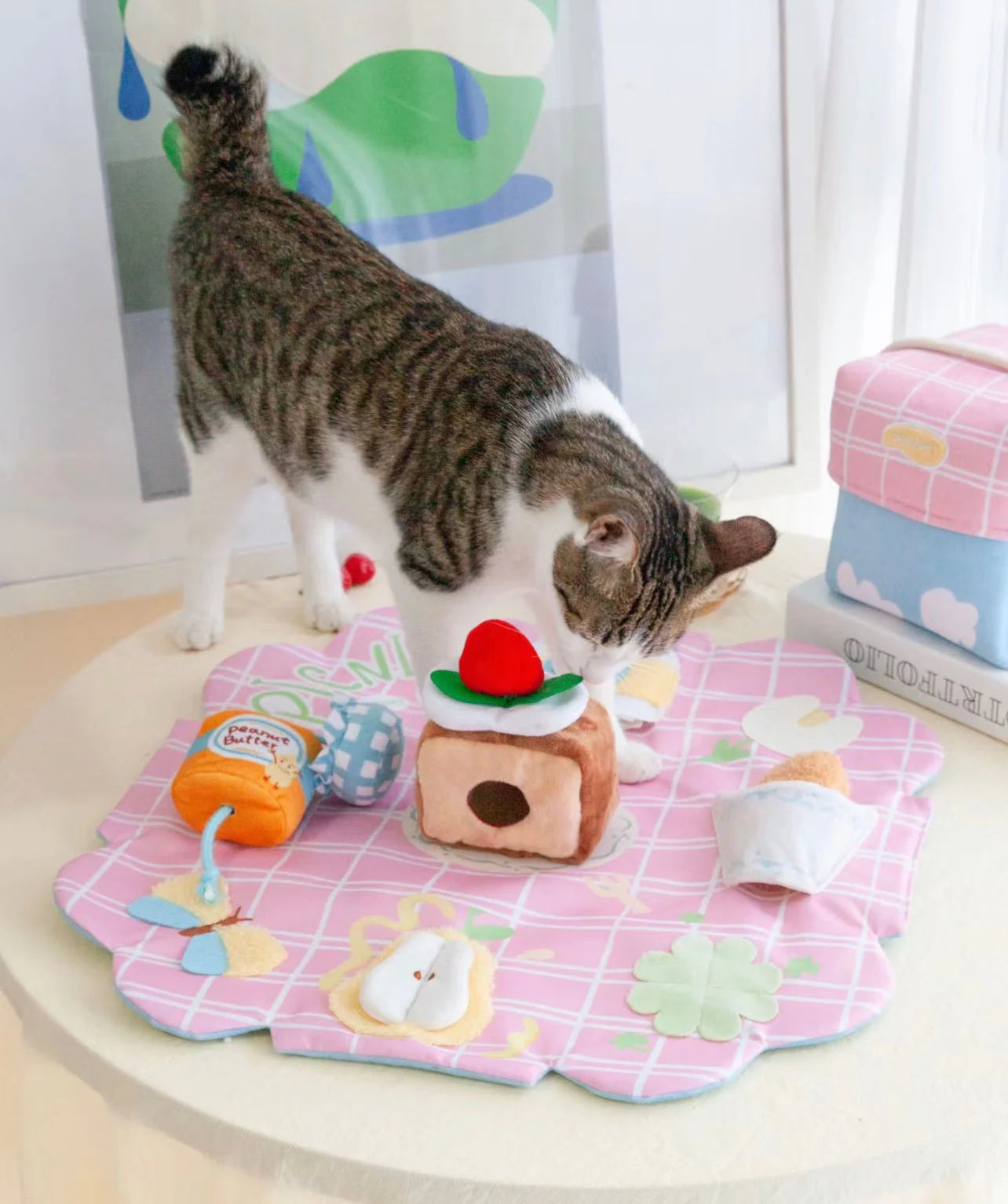 Picnic Box Nuzzle Toy